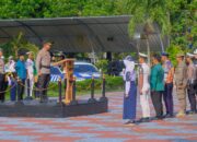 Kapolres Subang Pimpin Apel Gelar Pasukan Ops Keselamatan Lodaya 2024 di Lapangan Apel Mako Polres