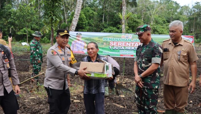 Penanaman Jagung Serentak 1 Juta Hektar Wujud Nyata Polri Dalam Program Ketahanan Pangan