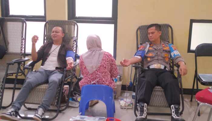 Polres Subang Gelar Donor Darah dalam Rangka Hari Bhayangkara ke-79