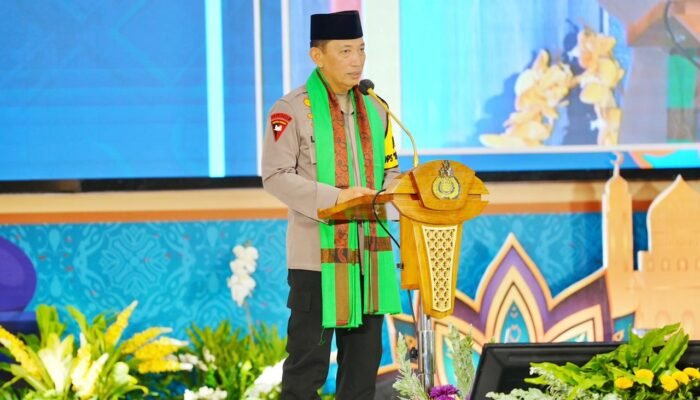 Safari Ramadhan di Jatim, Kapolri Ajak Seluruh Elemen Bersatu Jaga Kamtibmas-Dukung Program Presiden