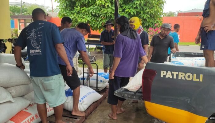 Polisi Distribusikan 1,3 Ton Jagung ke Gudang Bulog Asahan Dukung Program Ketahanan Pangan