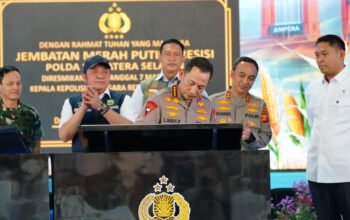 Kapolri Resmikan 57 Jembatan Merah Putih, Permudah Akses Warga