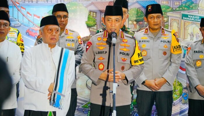 Safari Ramadan di Jateng, Kapolri Ajak Seluruh Elemen Bersatu Wujudkan Indonesia Emas 2045