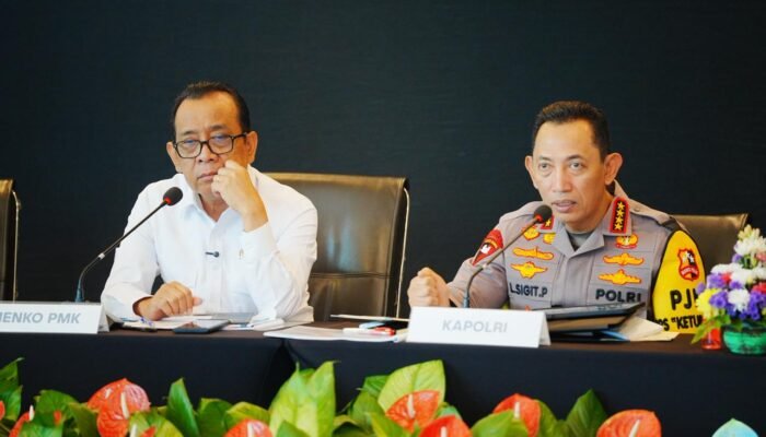 Tinjau Arus Mudik di Pelabuhan Merak, Kapolri Pastikan Beri Pelayanan Maksimal