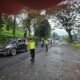 Arus Lalu Lintas di Depan Posyan Ciater Highland Resort Terpantau Ramai Lancar Saat Ops Ketupat Lodaya 2026