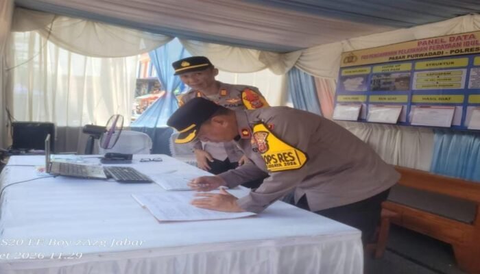 Waka Polres Subang Tinjau Pos Pam Pasar Purwadadi, Pastikan Kesiapan Personel Operasi Ketupat Lodaya 2026