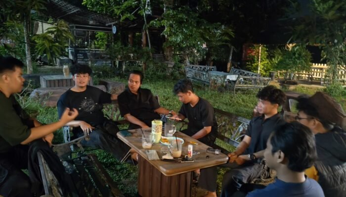 Majelis Diskusi, Program Kolaborasi PMII dan IPNU Balangan Dikemas Santai Sambil Ngopi