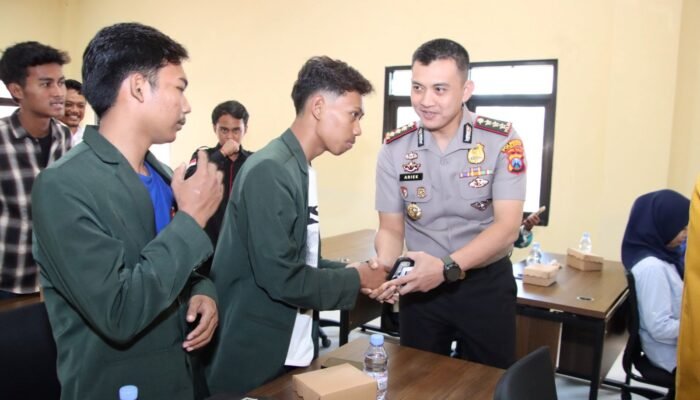 Kapolresta Sumenep Perkuat Sinergi Dengan Mahasiswa Melalui Silaturahmi Bersama Bem Sumenep